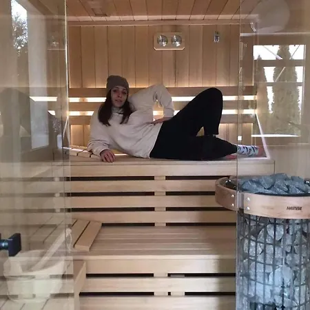 Rewska Przystan - Dom Z Balia Ogrodowa I Sauna *