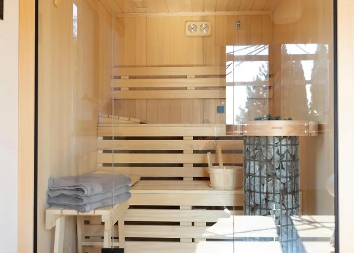 Rewska Przystan - Dom Z Balia Ogrodowa I Sauna Rewa