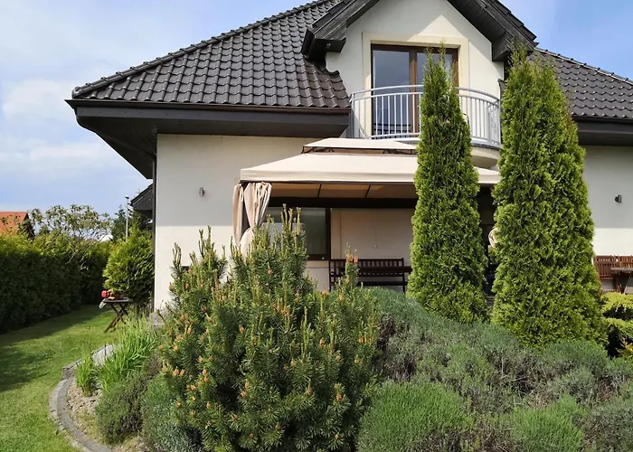 Semesterbostad Rewska Przystan - Dom Z Balia Ogrodowa I Sauna Rewa