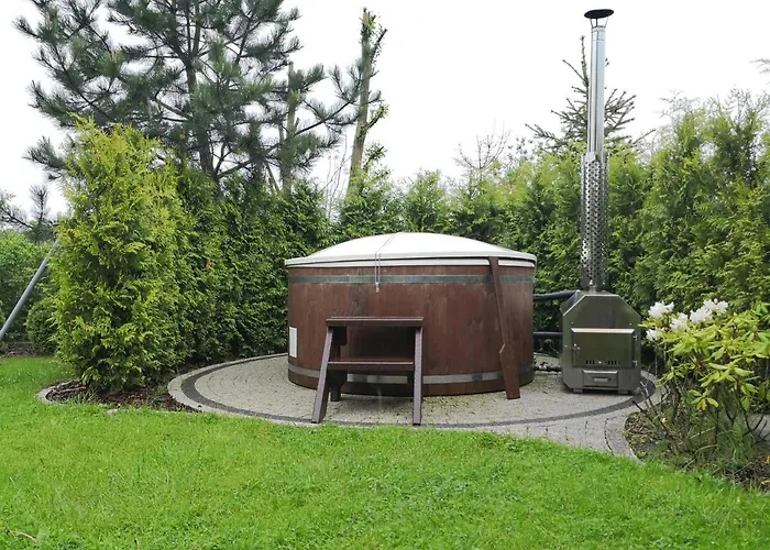 Rewska Przystan - Dom Z Balia Ogrodowa I Sauna Semesterbostad Rewa